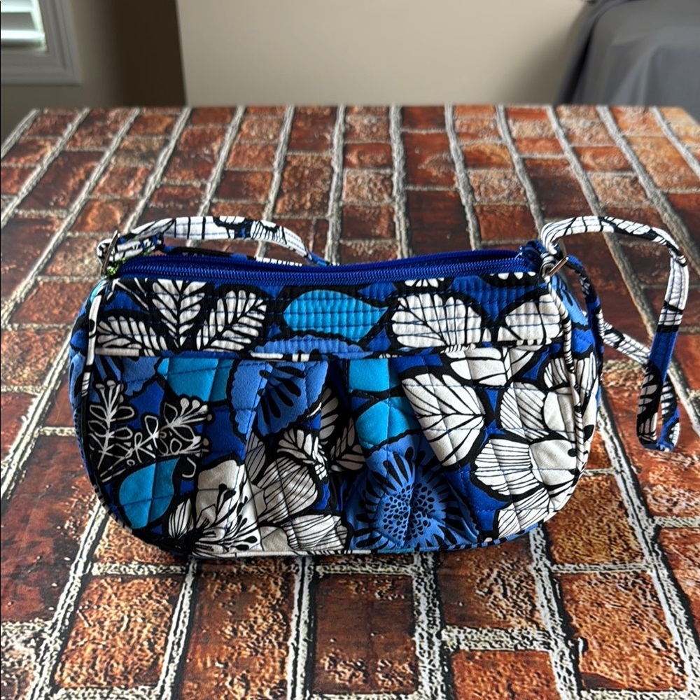 NWT Vera Bradley Blue and White Shoulder Bag and Wallet Set - Picture 7 of 7